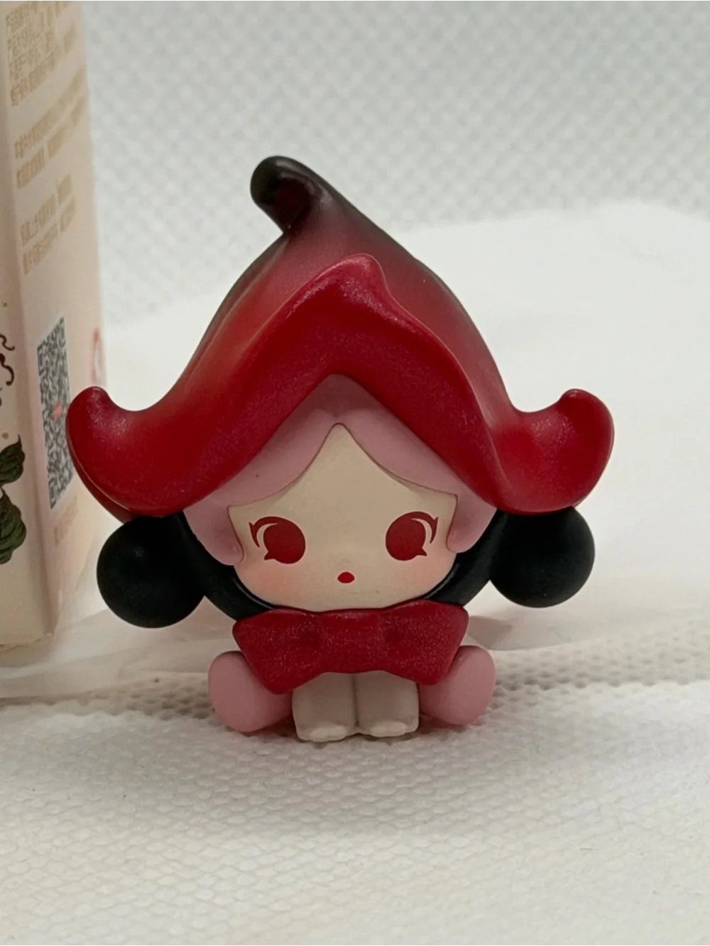 Skullpanda Four Petals pop bean - The Threefold Requim